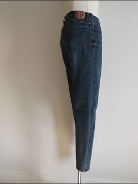 Levis 710 Super Skinny Jeans Size 32